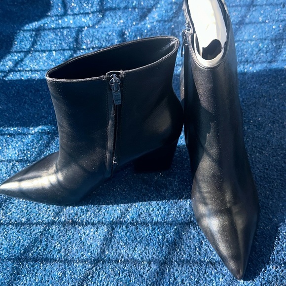 **Nine West Boots** “GABA” Size 10 - Picture 3 of 5